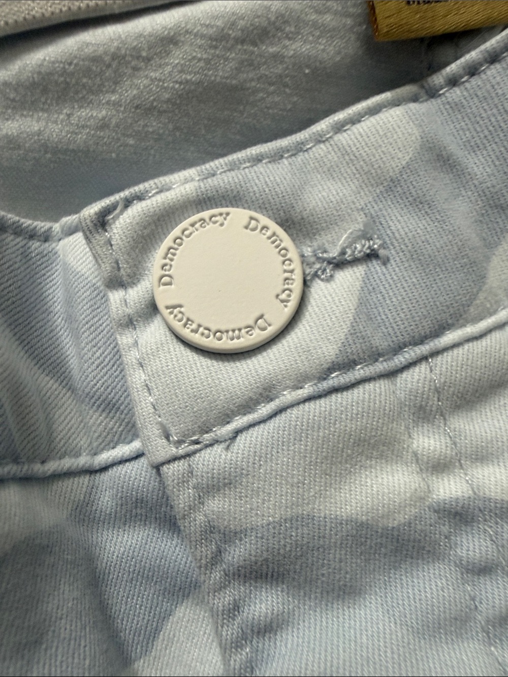 Democracy “Ab” Technology Light Blue Camo Shorts - Picture 6 of 8